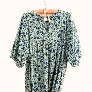 Universal Thread Blue Floral Maxi Dress